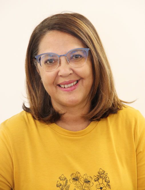 Ms Patricia Josias