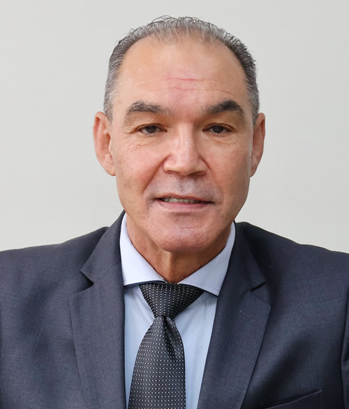 Prof Tyrone Pretorius 
