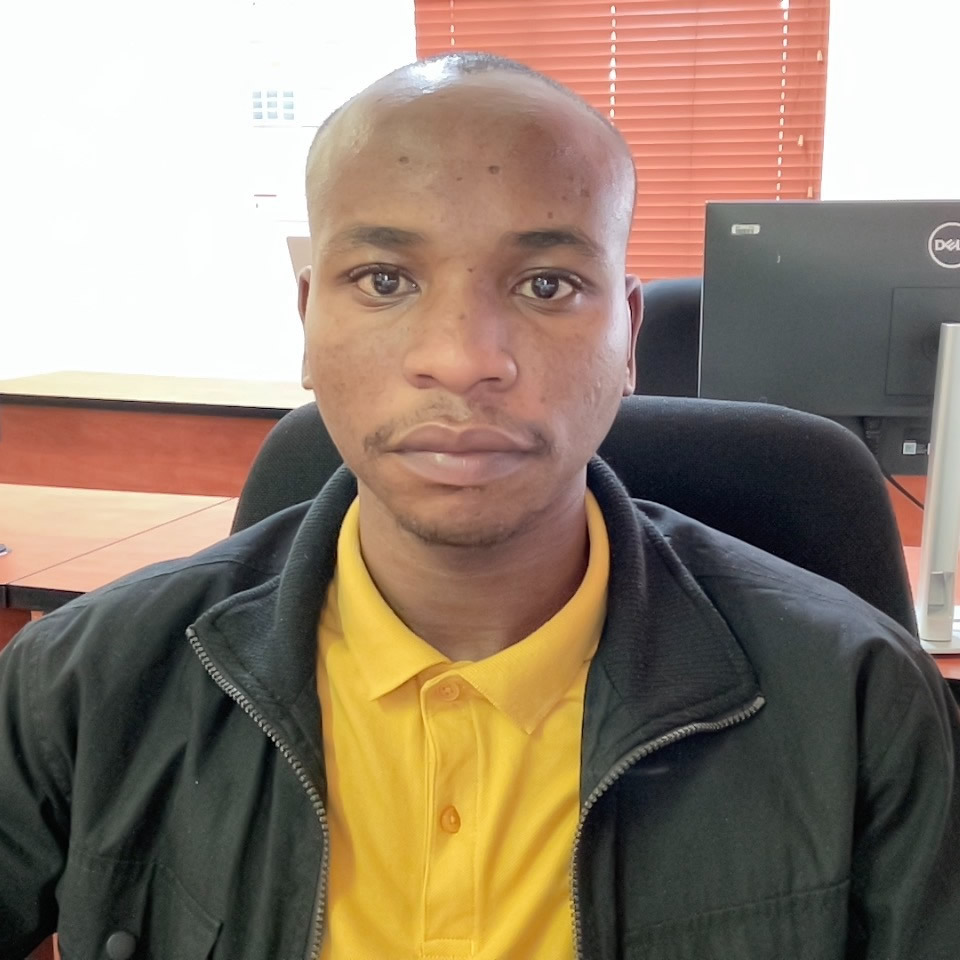 Ronaldo Mukhari